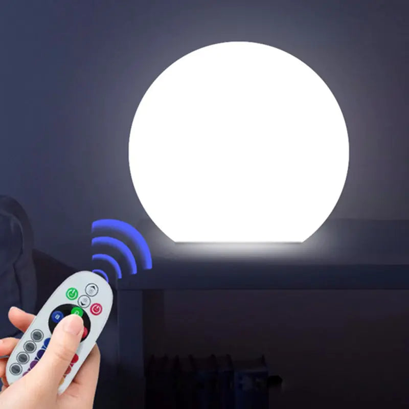 Illuminating light up Ball