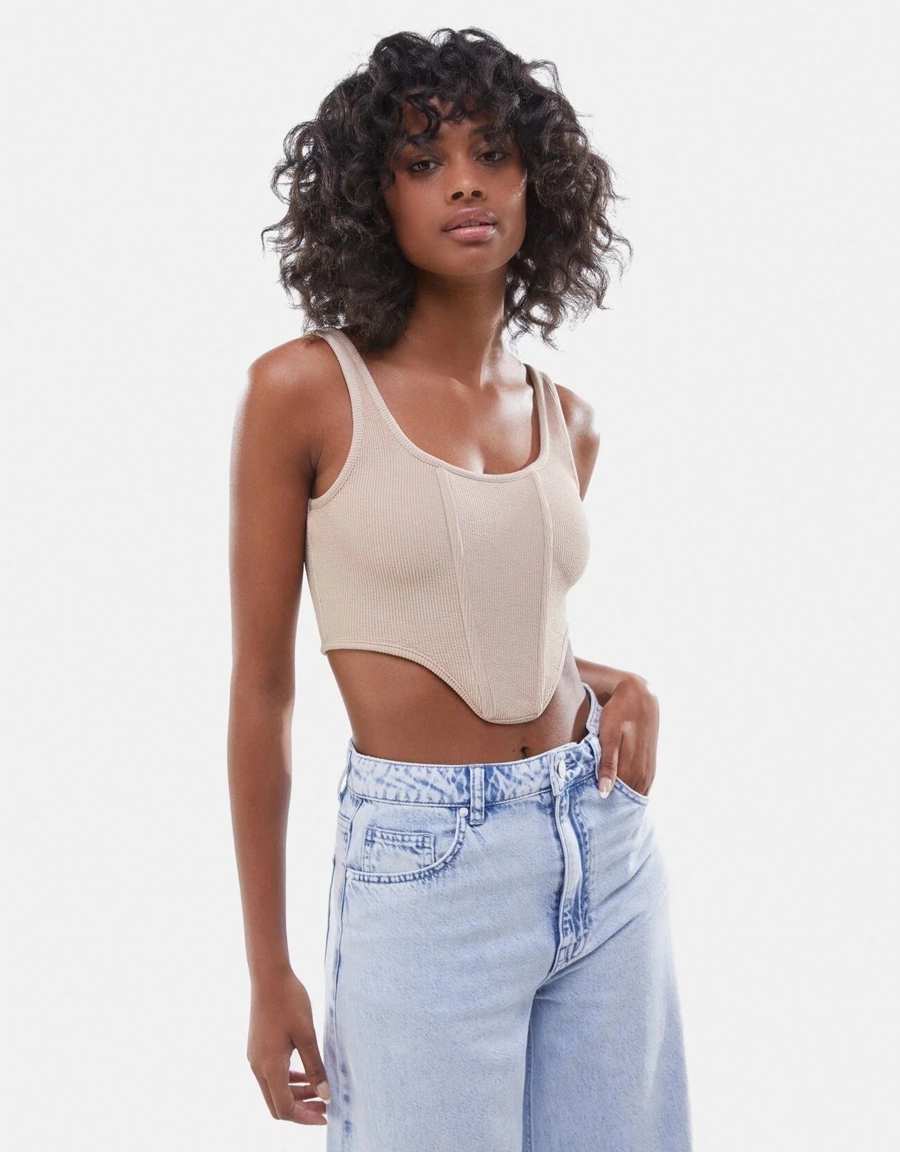 Women's Short Curved Thread Sleeveless top