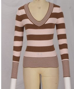 Women's Striped Peach Collar Tight Flared Sleeve Sweater